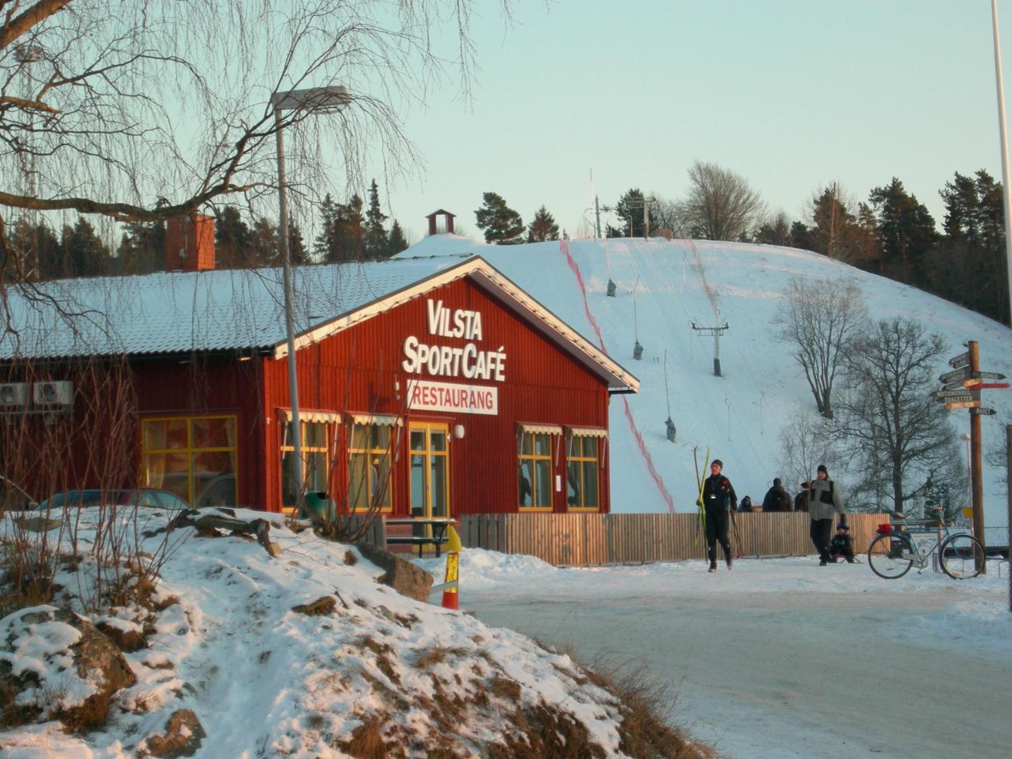 Sure Hotel By Best Western Vilsta Sporthotell Eskilstuna Exterior photo